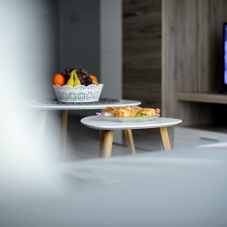Apartament Przytulny キェルツェ エクステリア 写真