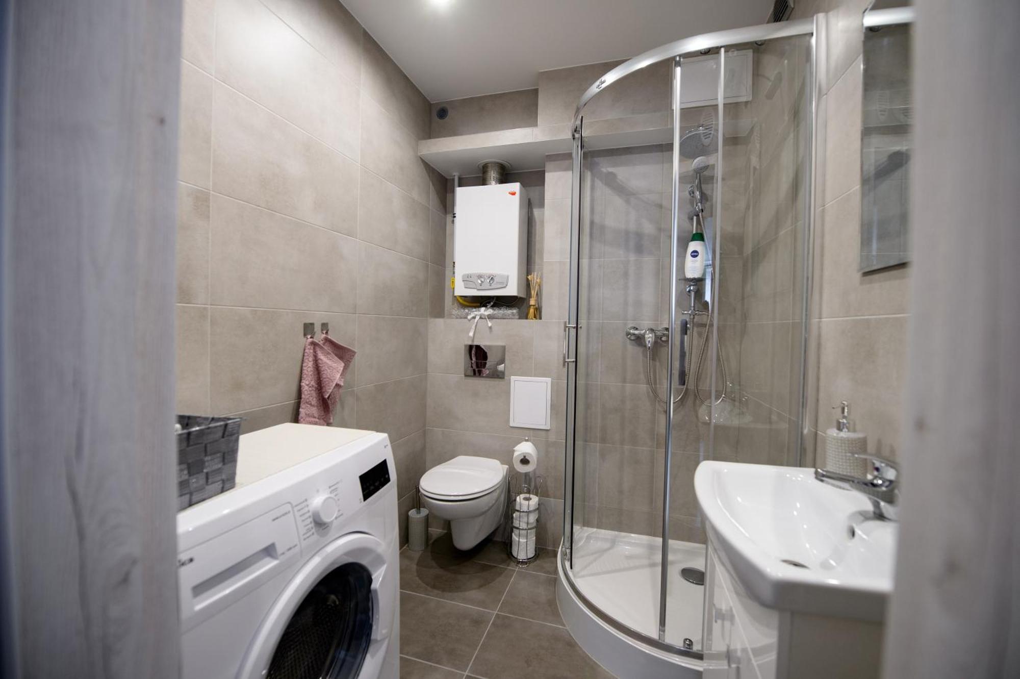 Apartament Przytulny キェルツェ エクステリア 写真